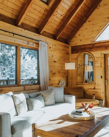 Every listing meets high standards of comfort and style, guaranteed by our comprehensive quality checklist.